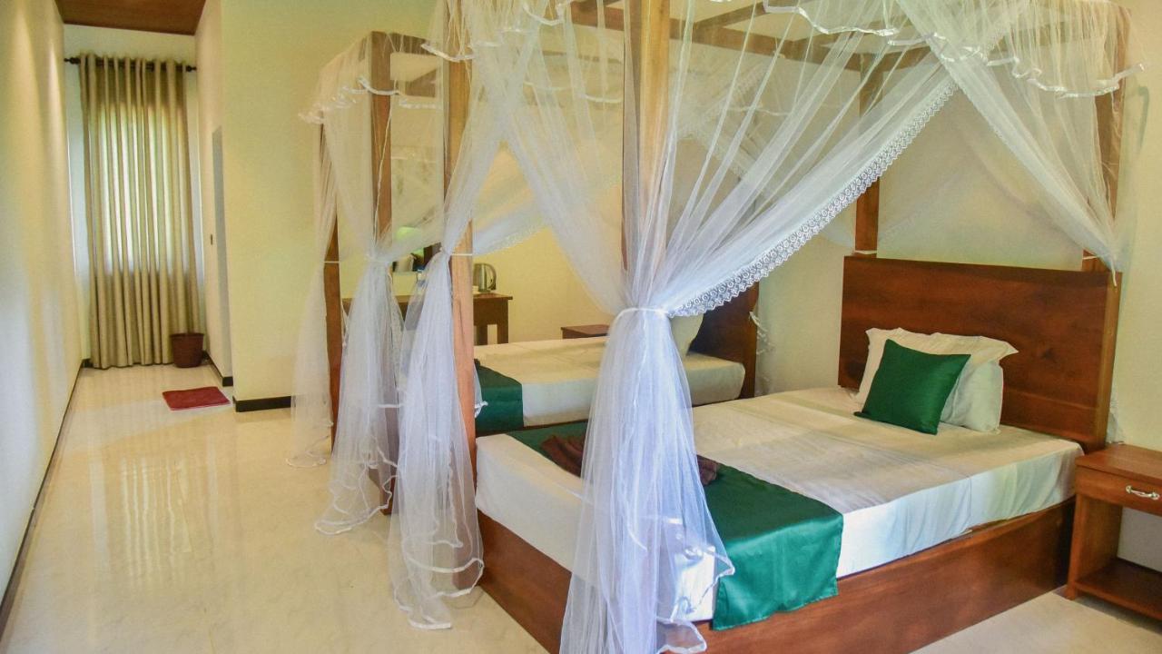 Castle View Sigiriya Hotel Exterior photo