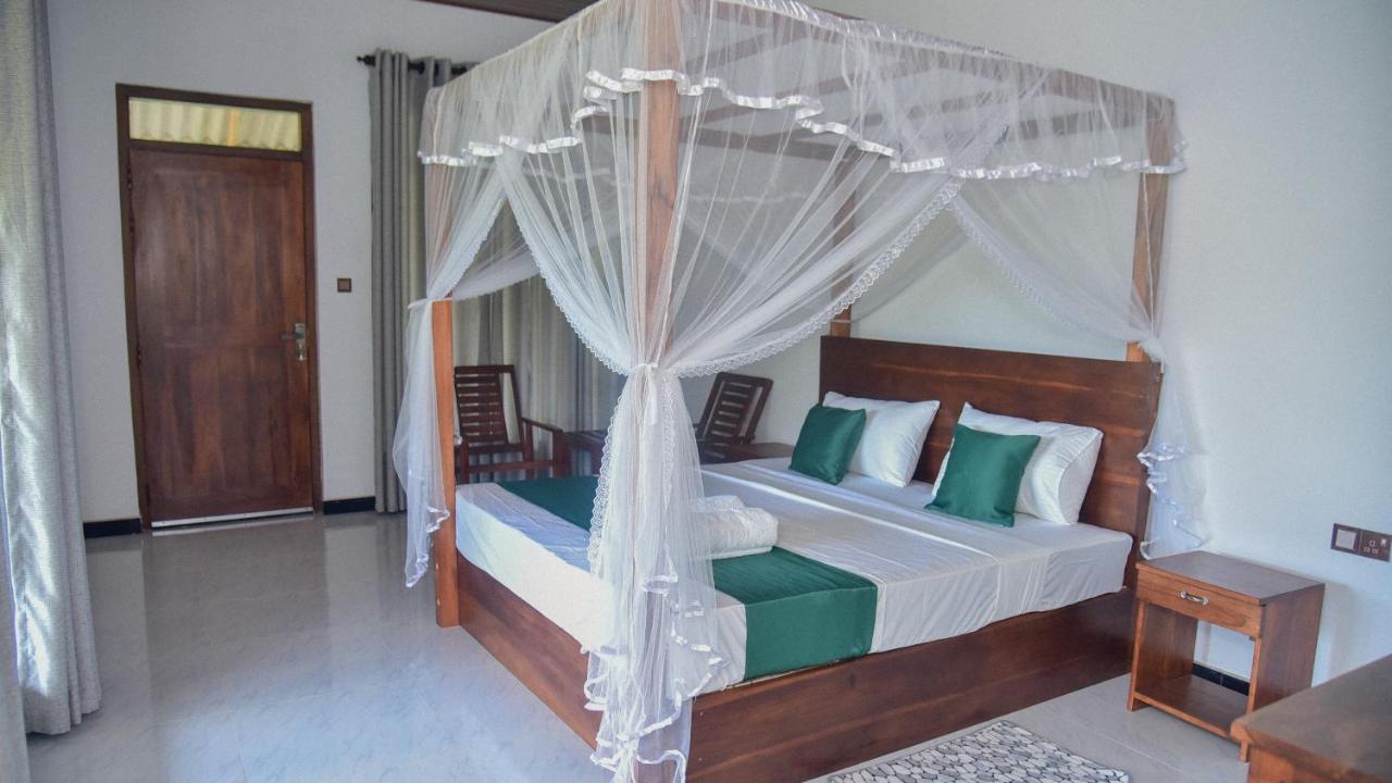 Castle View Sigiriya Hotel Exterior photo