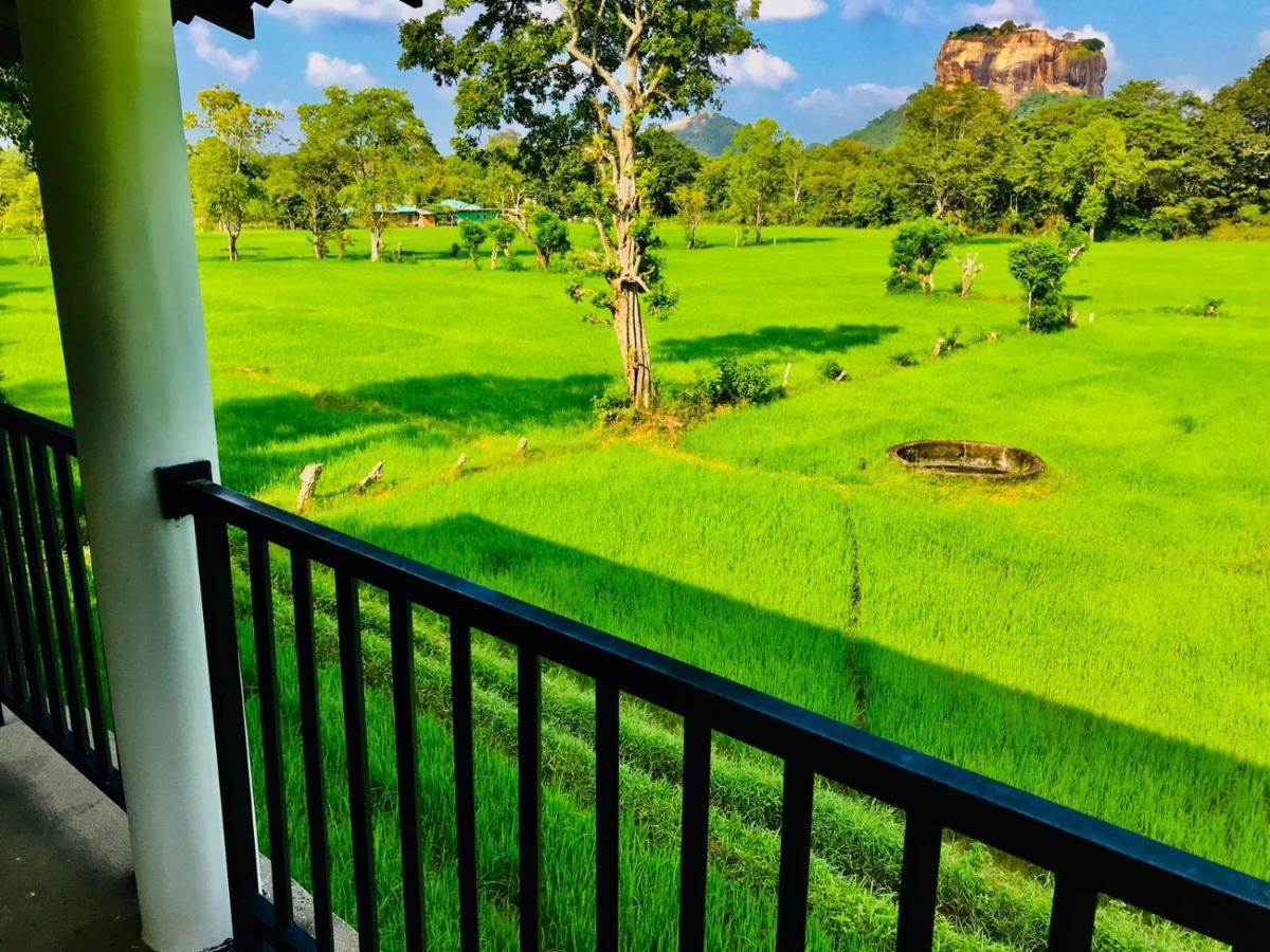 Castle View Sigiriya Hotel Exterior photo